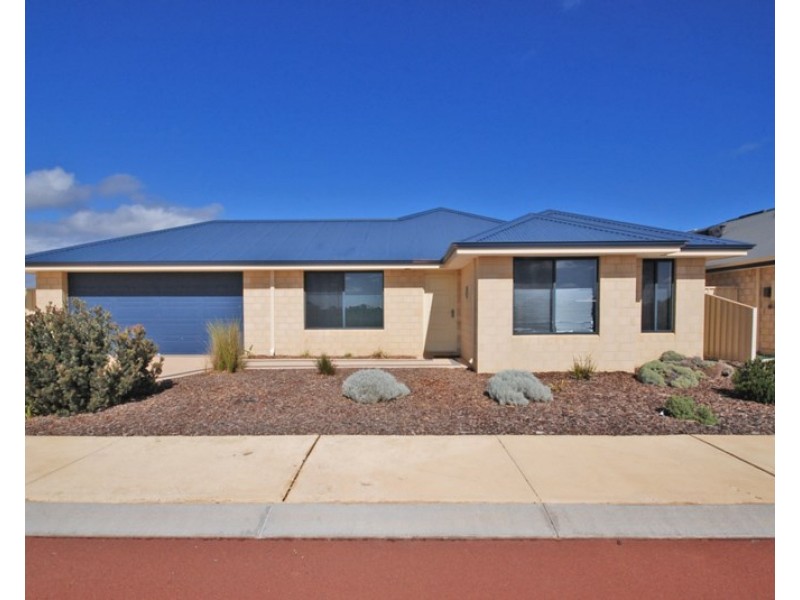 11 Prevelly Way, Jurien Bay WA 6516