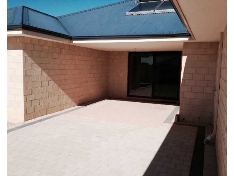 11 Prevelly Way, Jurien Bay WA 6516