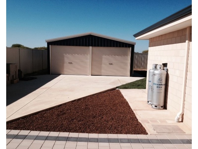 11 Prevelly Way, Jurien Bay WA 6516