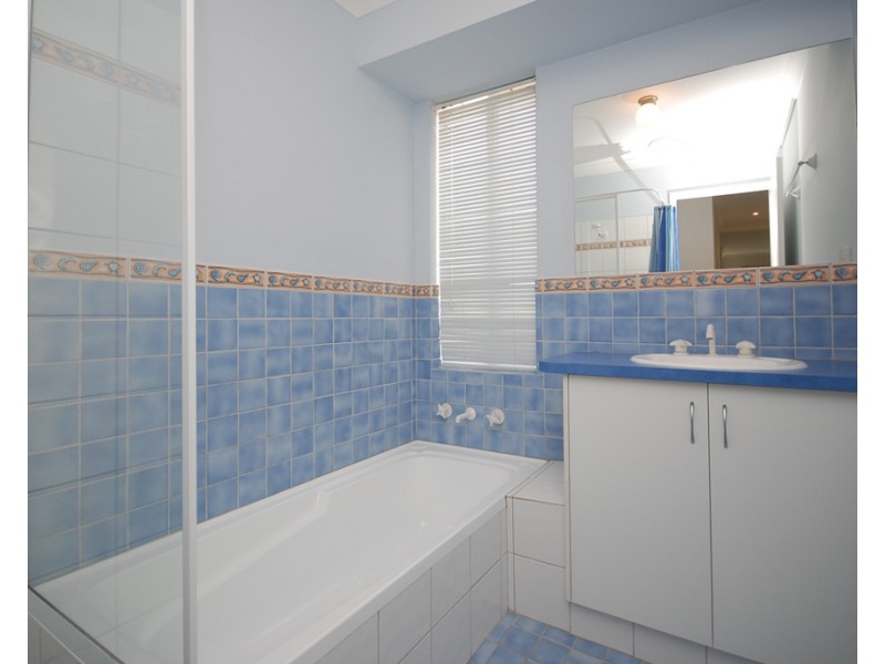 60 Lesueur Drive, Jurien Bay WA 6516