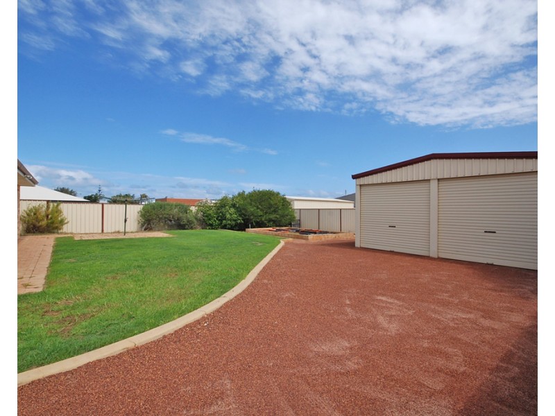 60 Lesueur Drive, Jurien Bay WA 6516