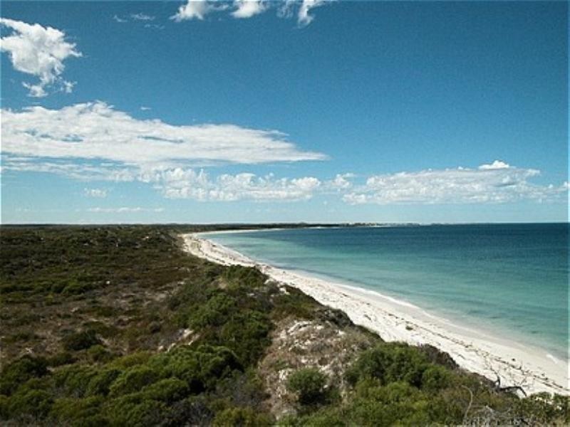 Lot 675,11 Hamelin Avenue, Jurien Bay WA 6516