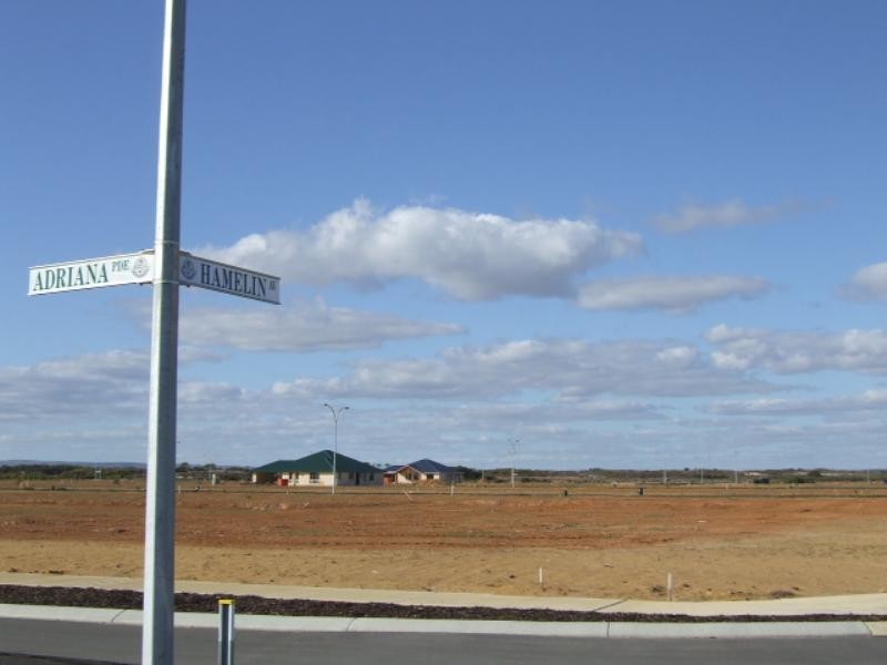 Lot 675,11 Hamelin Avenue, Jurien Bay WA 6516