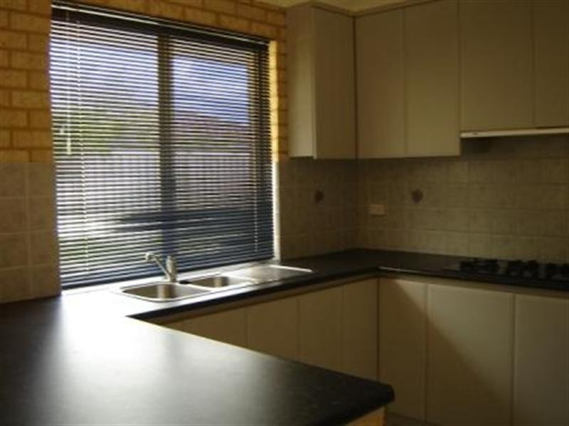 Unit 4/10 Echero Mews, Jurien Bay WA 6516