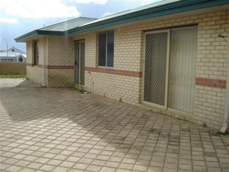 Unit 4/10 Echero Mews, Jurien Bay WA 6516