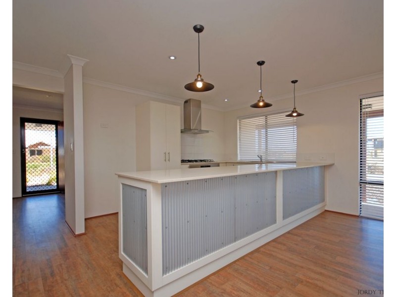 35 Bettong Avenue, Jurien Bay WA 6516