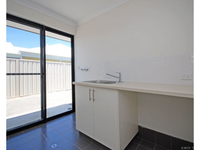 35 Bettong Avenue, Jurien Bay WA 6516