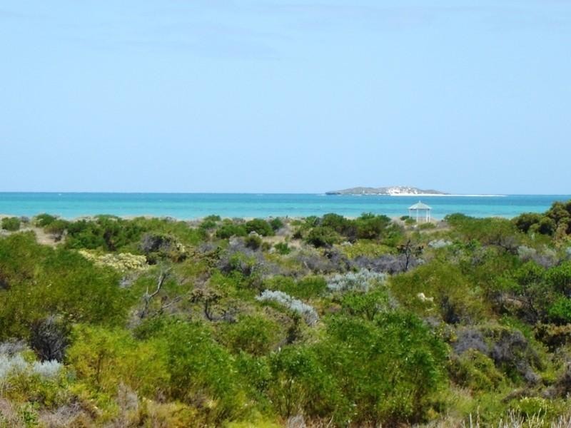 28 Coubrough Place, Jurien Bay WA 6516