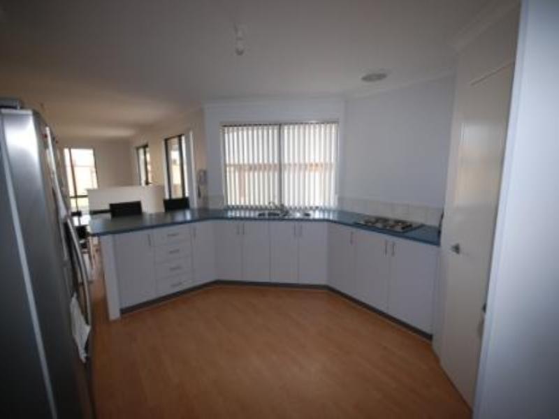 9 Proton Place, Jurien Bay WA 6516