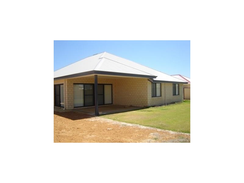 22 Dryandra Boulevard, Jurien Bay WA 6516