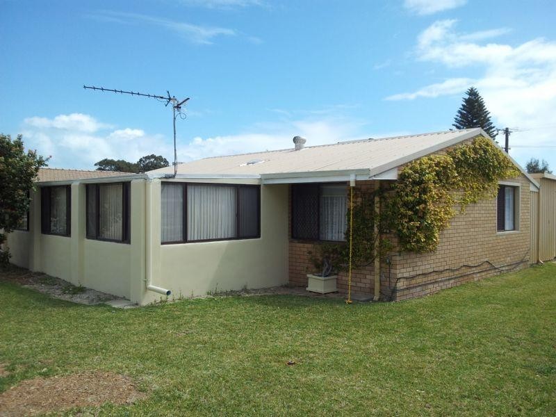 Lot 8, 3/2 Casuarina Crescent, Jurien Bay WA 6516