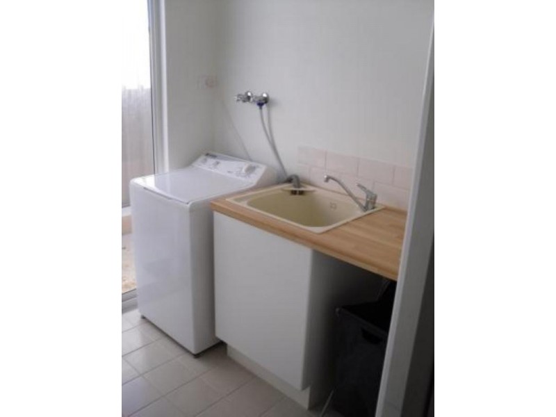 16B Elizabeth Way, Jurien Bay WA 6516