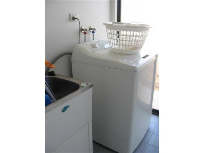 11 Prevelly Way, Jurien Bay WA 6516