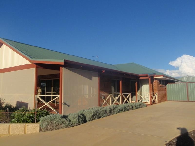 10 Caladenia Way, Jurien Bay WA 6516