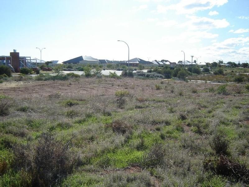 2 Bathers Way, Jurien Bay WA 6516