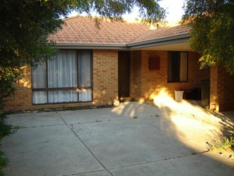 8b Hasting Street, Jurien Bay WA 6516