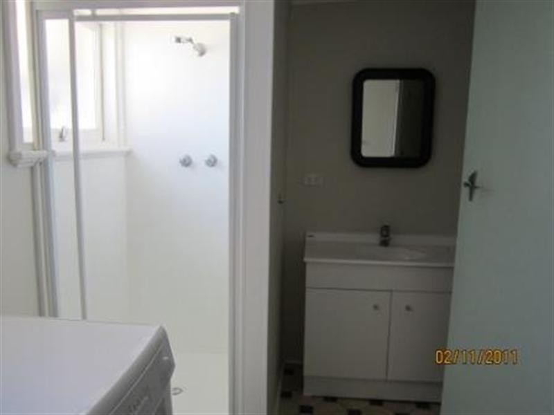 15 Tahiti Place, Jurien Bay WA 6516