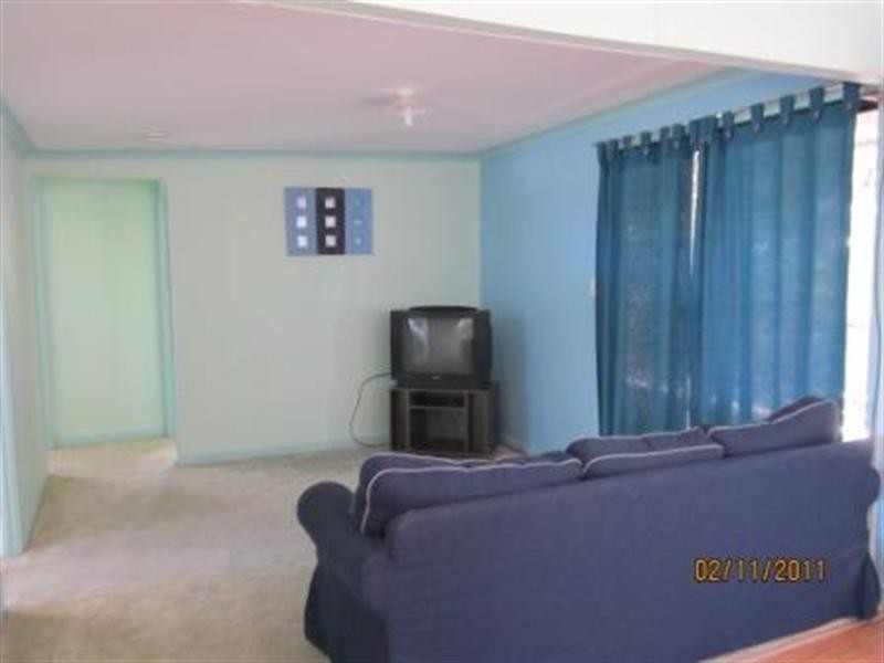 15 Tahiti Place, Jurien Bay WA 6516