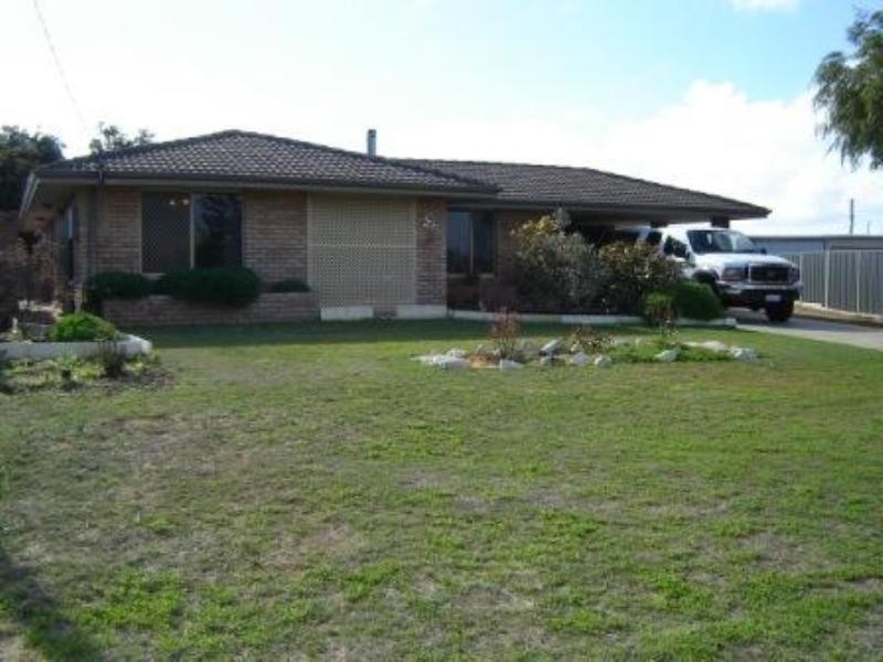 8 Favourite Close, Jurien Bay WA 6516