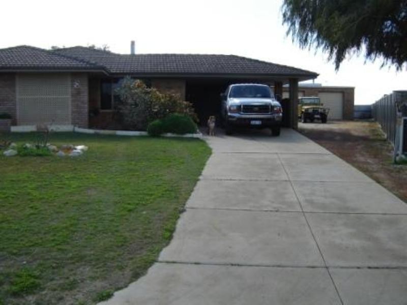 8 Favourite Close, Jurien Bay WA 6516