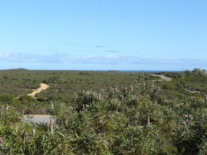 215 Belinda Loop, Jurien Bay WA 6516