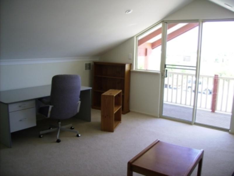 5 Maniki Gardens, Jurien Bay WA 6516