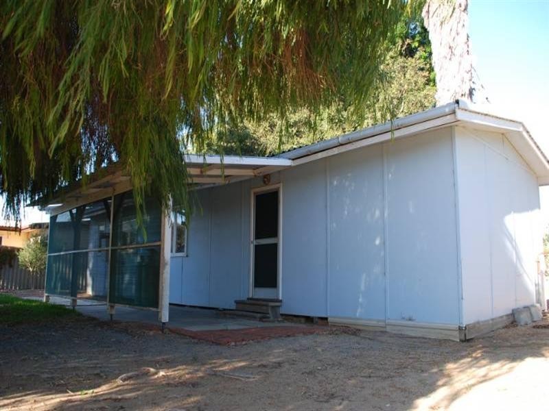 22 Hamersley Street, Jurien Bay WA 6516