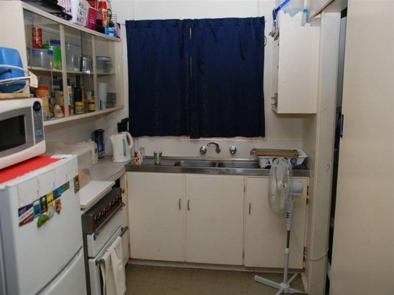 22 Hamersley Street, Jurien Bay WA 6516