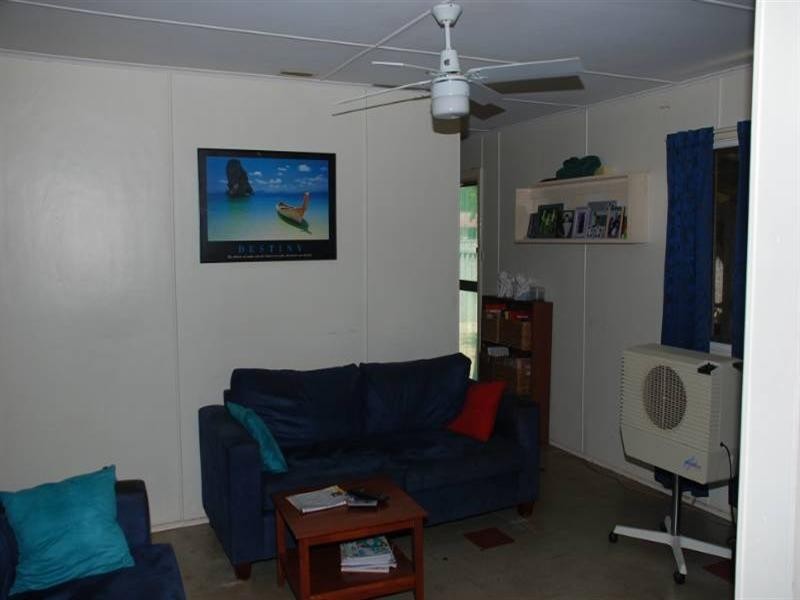 22 Hamersley Street, Jurien Bay WA 6516