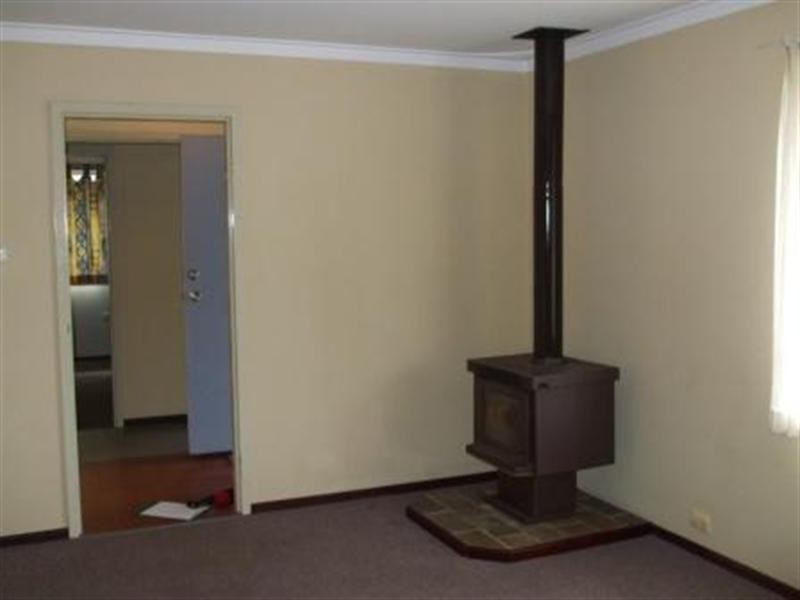 6 Bower Street, Jurien Bay WA 6516