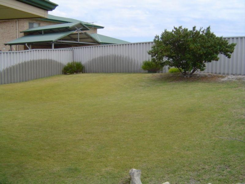 1/2 Sanchez Court, Cervantes WA 6511