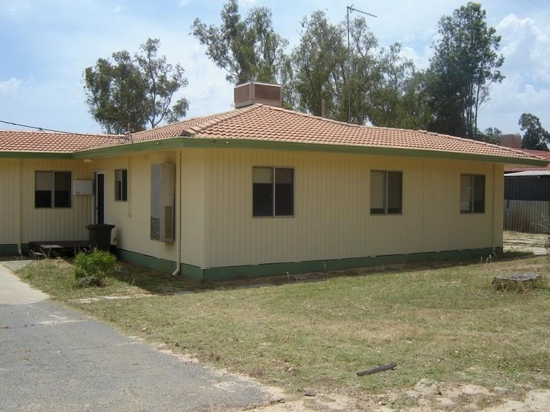 11 Cooper Street, Eneabba WA 6518