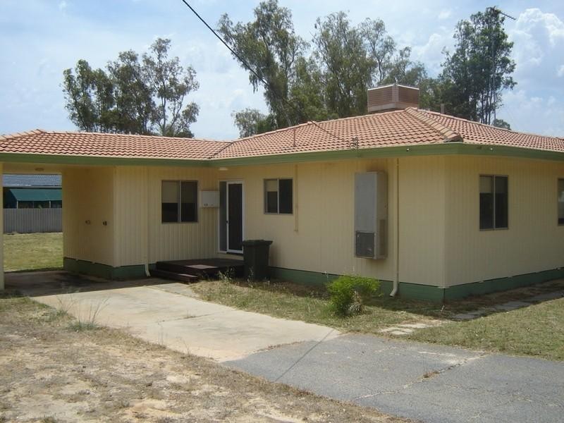 11 Cooper Street, Eneabba WA 6518