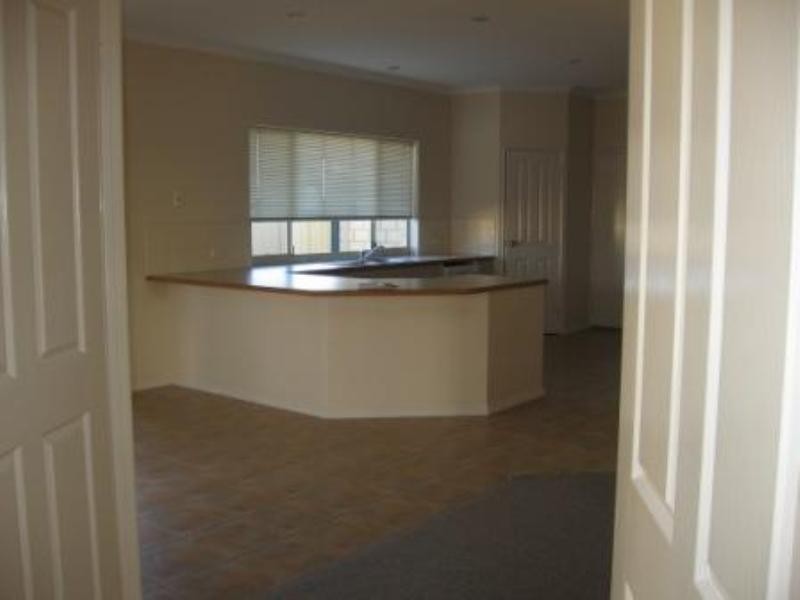 64 Lesueur Drive, Jurien Bay WA 6516