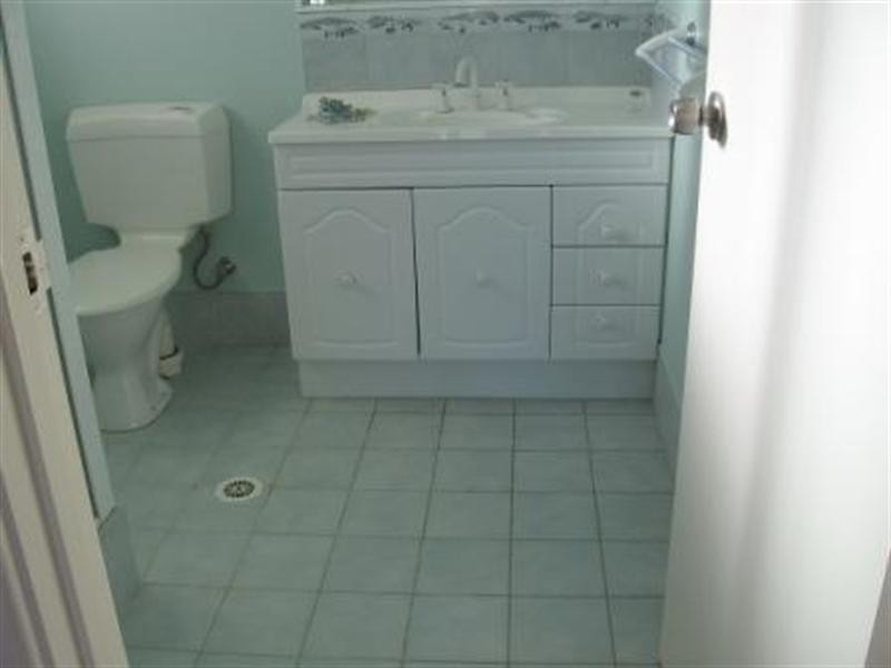 64 Lesueur Drive, Jurien Bay WA 6516