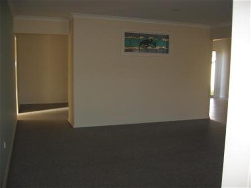 64 Lesueur Drive, Jurien Bay WA 6516