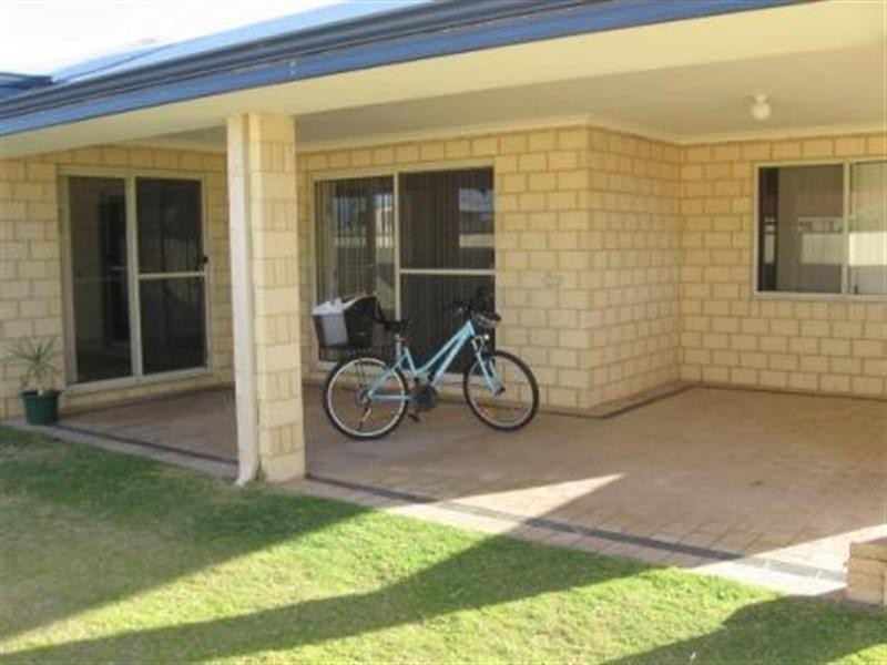 64 Lesueur Drive, Jurien Bay WA 6516