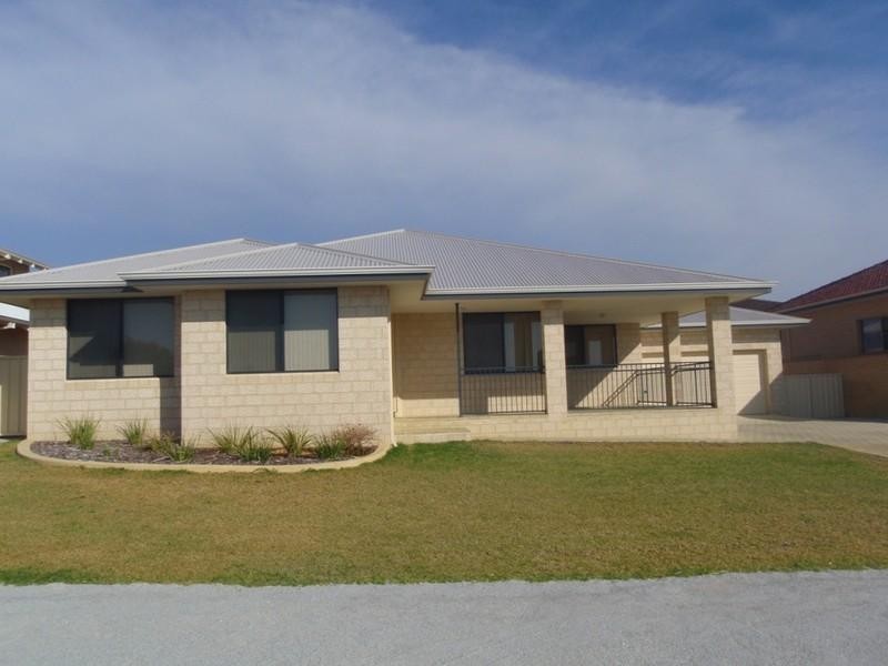34 Casuarina Crescent, Jurien Bay WA 6516