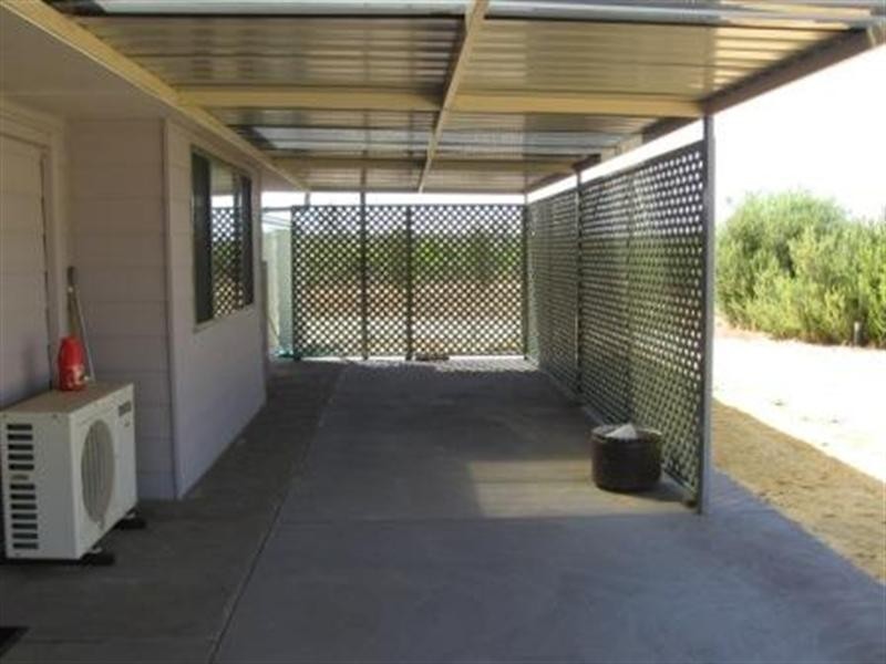 205 Cambewarra Drive, Jurien Bay WA 6516