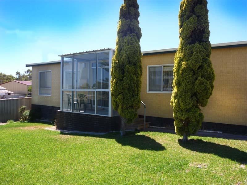 4 Iberia Street, Cervantes WA 6511