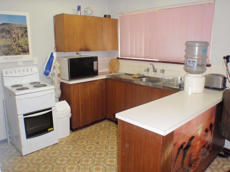 28 Padbury Street, Jurien Bay WA 6516