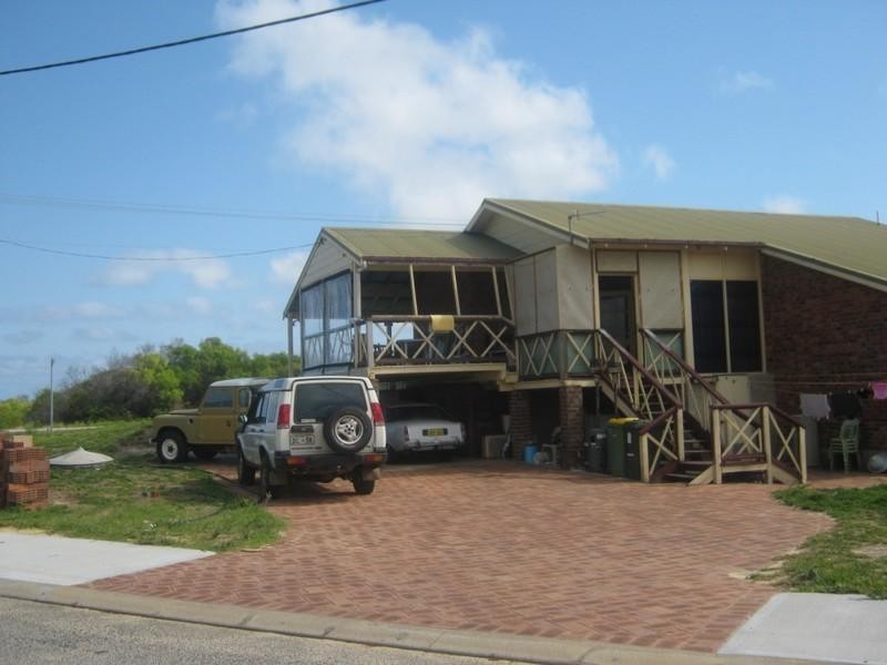 Lot 655, 14 Drummond Circus, Cervantes WA 6511