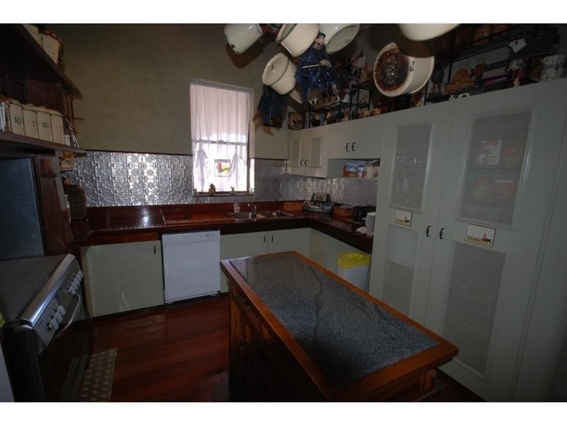 5 Macpherson Street, Carnamah WA 6517