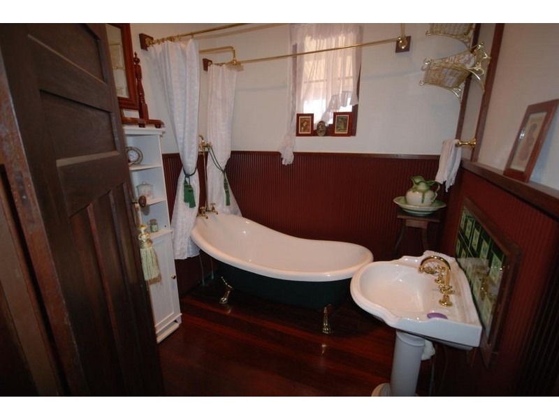 5 Macpherson Street, Carnamah WA 6517