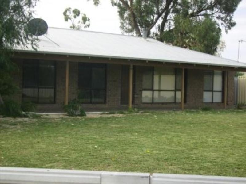 22 Aquilla Street, Jurien Bay WA 6516