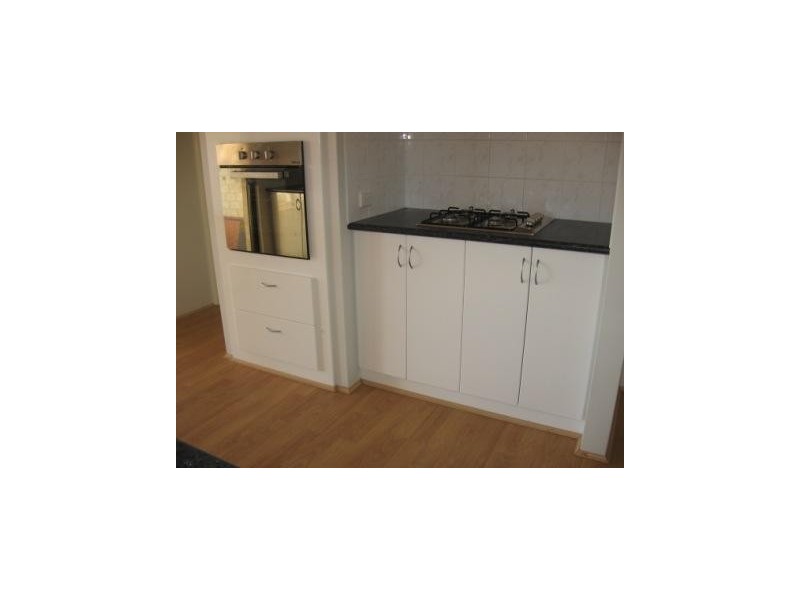 5 Meelup Drive (cnr Crusoe), Jurien Bay WA 6516