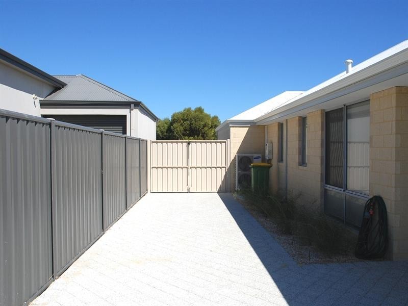 1 Bettong Avenue, Jurien Bay WA 6516