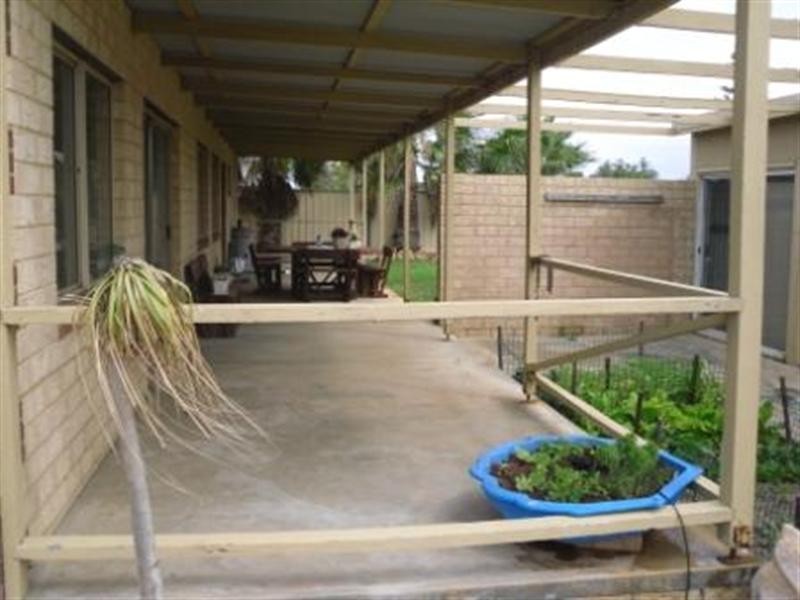 3 Elizabeth Way, Jurien Bay WA 6516