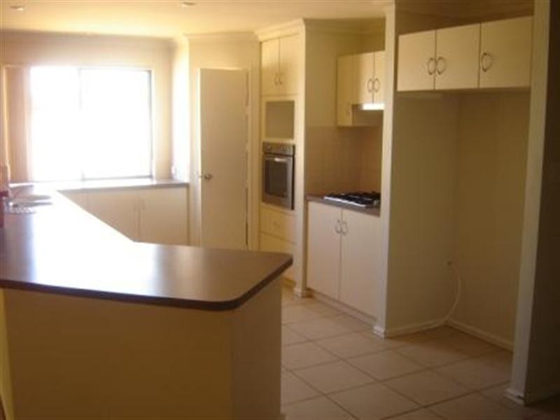 22 Dryandra Boulevard, Jurien Bay WA 6516