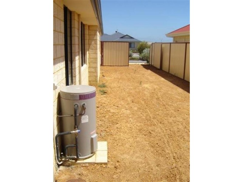 22 Dryandra Boulevard, Jurien Bay WA 6516